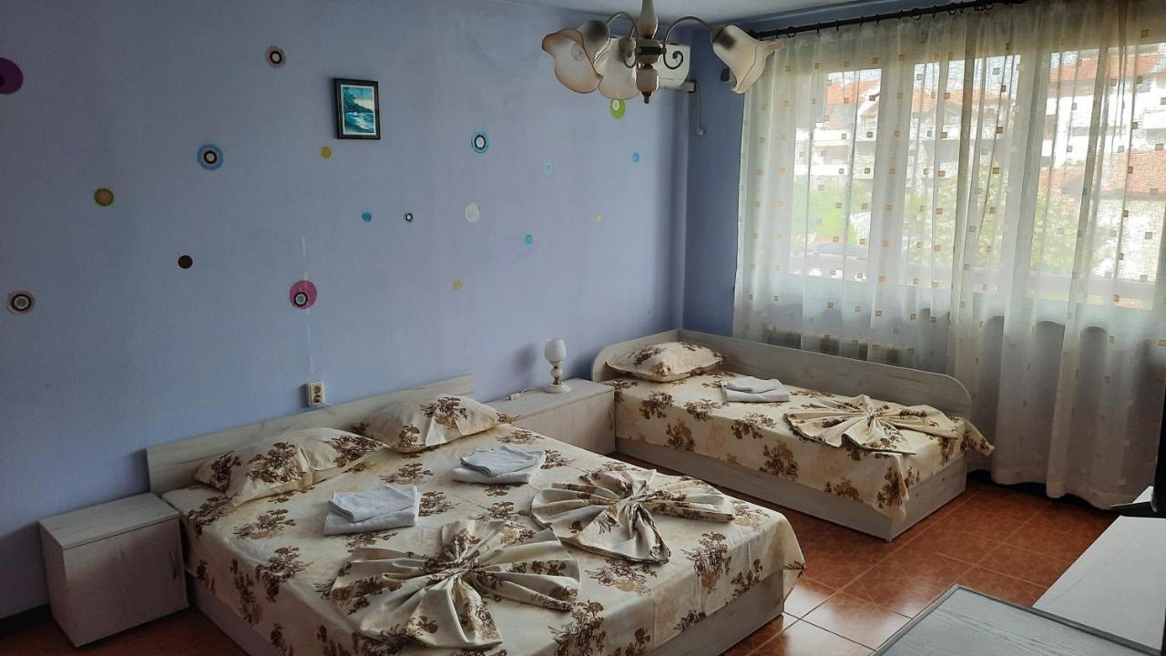 Guest House Zora Sozopol Esterno foto
