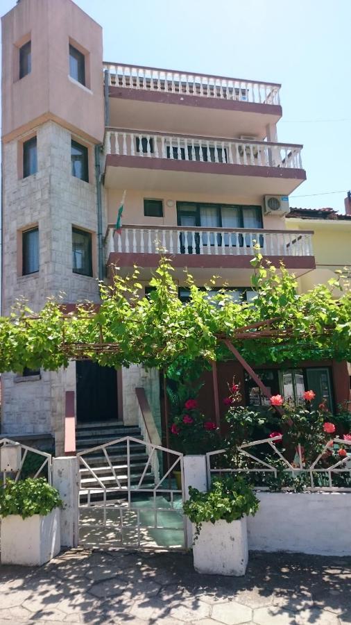 Guest House Zora Sozopol Esterno foto