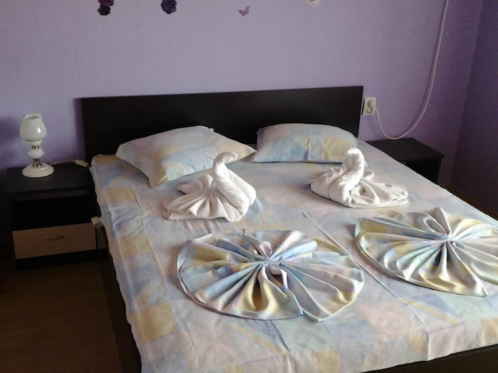 Guest House Zora Sozopol Esterno foto